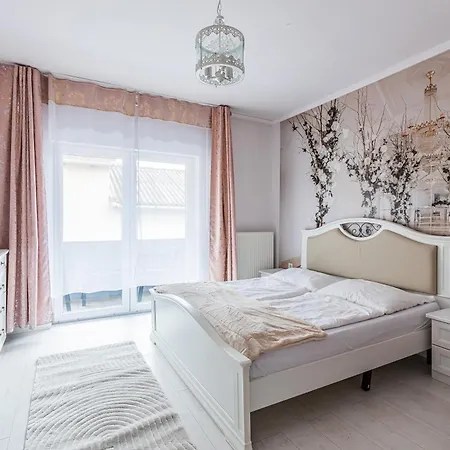 Guest house Borostyan Pihenohaz